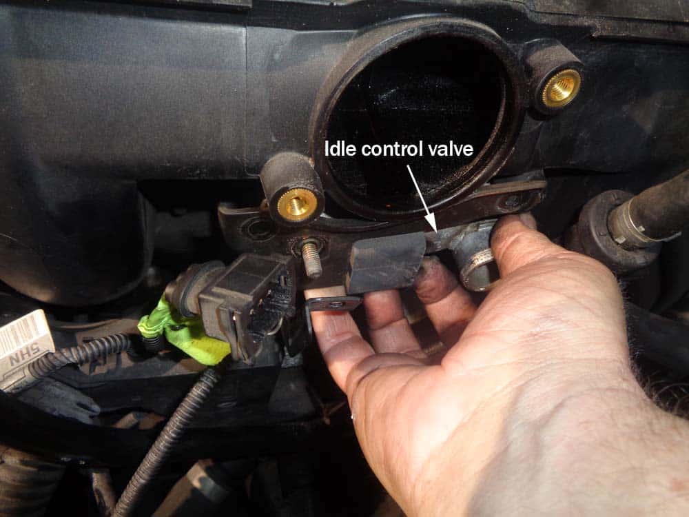See P0442 in engine